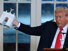 Trump Floats Plan to Supersize Already Over-the-Top βArc de Trumpβ by the Potomac