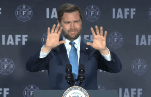 JD Vance Tries a Stage Joke, Flops: “I Can’t See Any of You Because These Spotlights Are Glaring Bright”